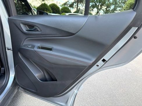 Used 2023 Chevrolet Equinox RS w/ RS Leather Package FWD image 16