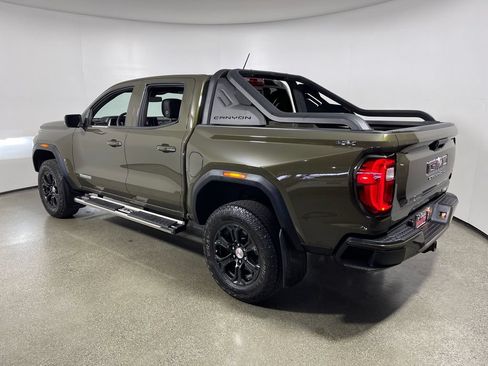 Used 2023 GMC Canyon Elevation w/ Convenience Package AWD/4WD image 5