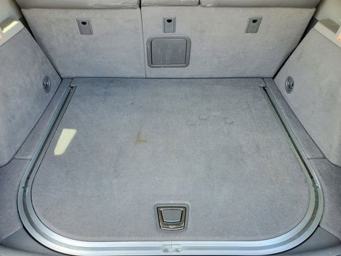 Used 2010 Cadillac SRX Performance image 37