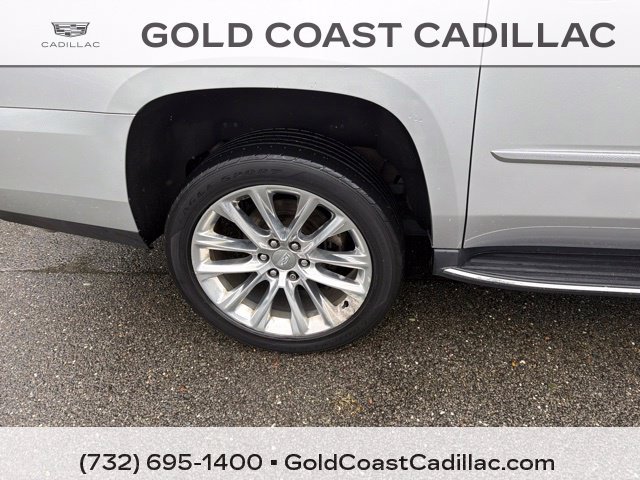 Used 2020 Cadillac Escalade ESV Luxury AWD/4WD image 6