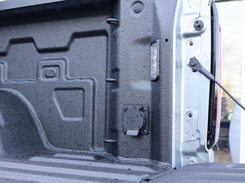 New 2026 GMC Sierra 1500 SLT w/ SLT Premium Plus Package image 38