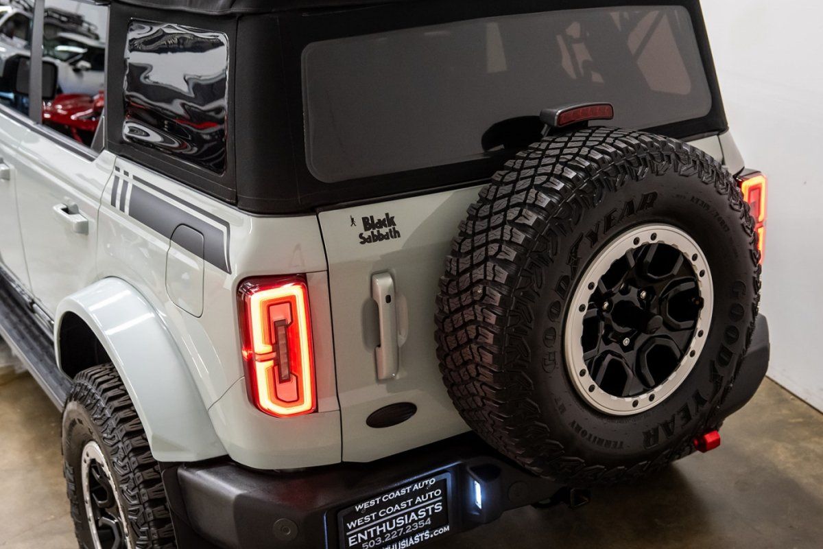 Used 2022 Ford Bronco Outer Banks w/ Sasquatch Package AWD/4WD image 6