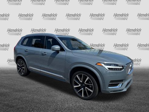 Used 2023 Volvo XC90 B5 Plus w/ Protection Package Premier image 2
