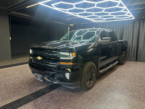 Used 2018 Chevrolet Silverado 1500 LT w/ True North Edition AWD/4WD image 3