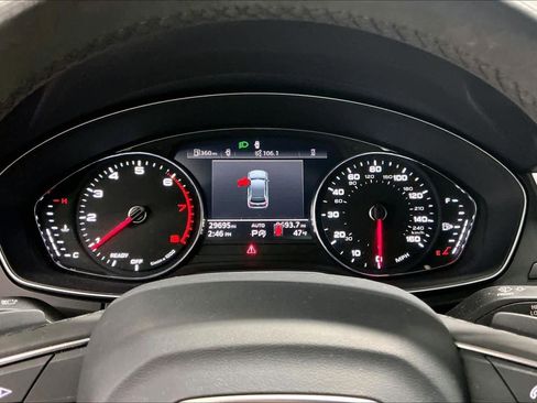 Used 2023 Audi Q5 2.0T Premium w/ Convenience Package image 22