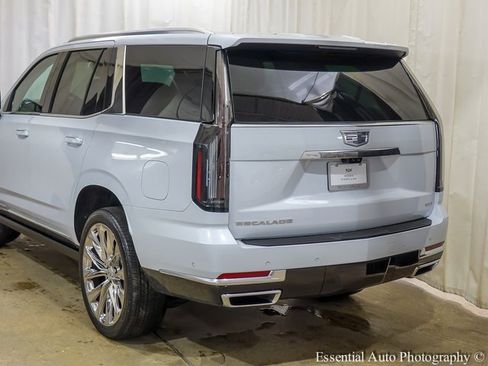 New 2026 Cadillac Escalade Luxury w/ LPO, Radiant Package image 6