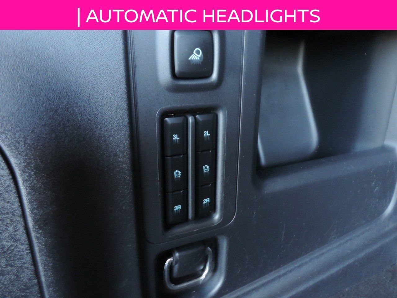 Used 2025 Ford Expedition Tremor AWD/4WD image 13