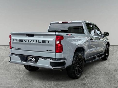 Used 2024 Chevrolet Silverado 1500 Custom w/ Turbomax Blackout Package AWD/4WD image 10