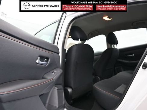 Used 2025 Nissan Sentra SR FWD image 12