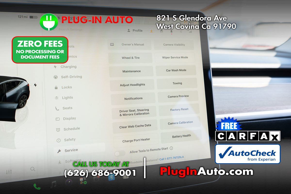 Used 2024 Tesla Model Y Long Range RWD image 30