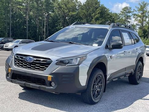 Used 2022 Subaru Outback Wilderness AWD/4WD image 29