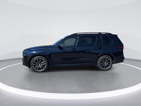 Used 2025 BMW X7 xDrive40i w/ M Sport Package AWD/4WD image 8