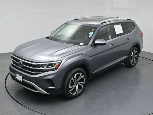Used 2023 Volkswagen Atlas SEL AWD/4WD image 42