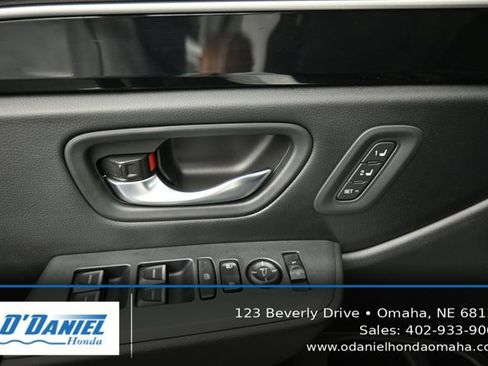 Used 2024 Honda Pilot Touring image 24