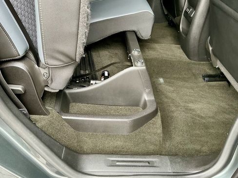 Used 2017 Chevrolet Colorado Z71 image 28