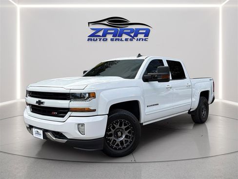 Used 2018 Chevrolet Silverado 1500 LT w/ All Star Edition AWD/4WD image 1
