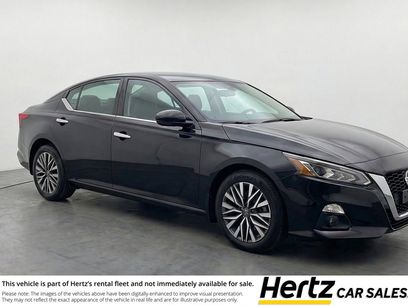 Used 2025 Nissan Altima 2.5 SV