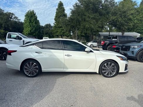 Used 2024 Nissan Altima 2.5 SL FWD image 4