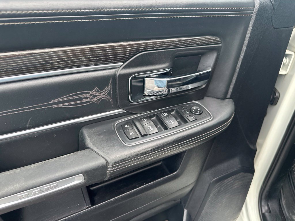 Used 2017 RAM 2500 Limited AWD/4WD image 17