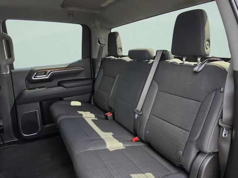 Used 2025 Chevrolet Silverado 1500 LT RWD image 28