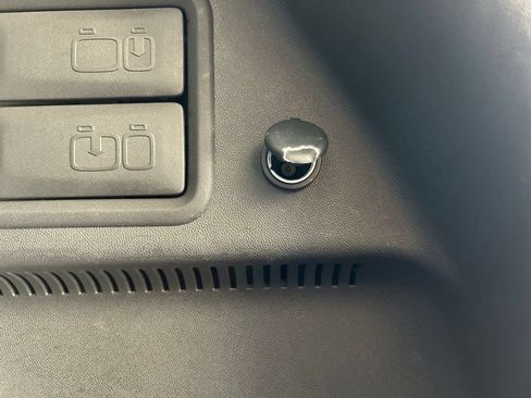 Used 2018 GMC Terrain Denali w/ Advanced Safety Package FWD image 36