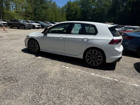 Used 2025 Volkswagen Golf w/ Euro Style Package AWD/4WD image 11