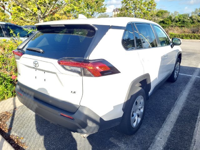 Used 2024 Toyota RAV4 LE FWD image 4