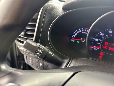 Used 2019 Kia Soul w/ Convenience Package FWD image 15