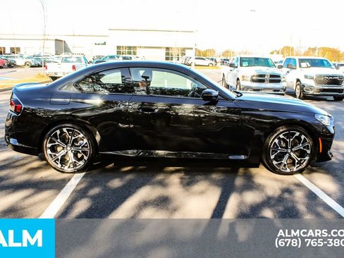Used 2025 BMW M240i xDrive Coupe w/ Premium Package image 9