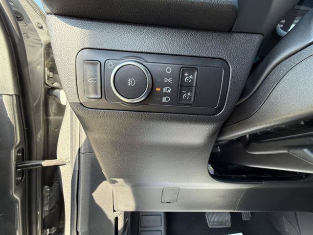 Used 2022 Ford Escape SEL AWD/4WD image 12