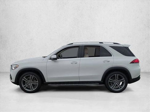 Used 2022 Mercedes-Benz GLE 350 4MATIC image 9