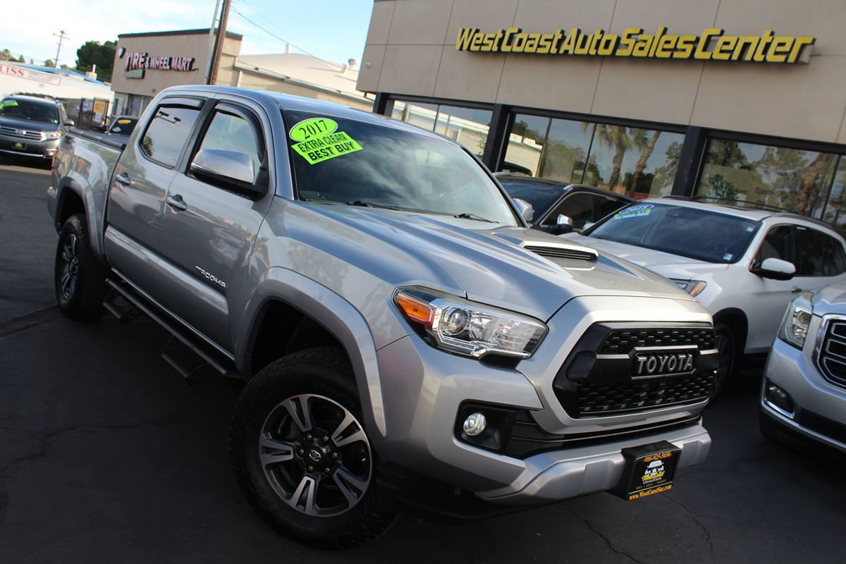 Used 2017 Toyota Tacoma TRD Sport RWD image 34
