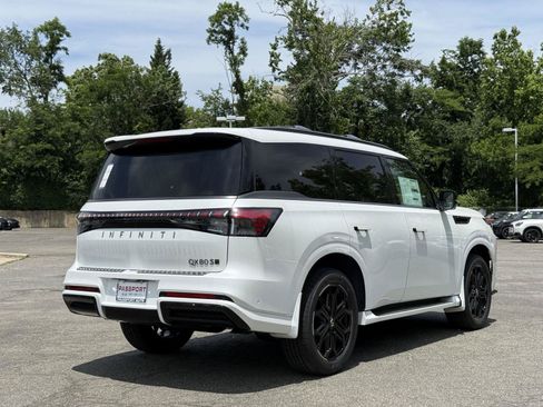 New 2026 INFINITI QX80 4WD w/ Sport Exterior Package image 6