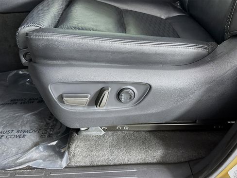 Used 2024 Toyota Land Cruiser image 21