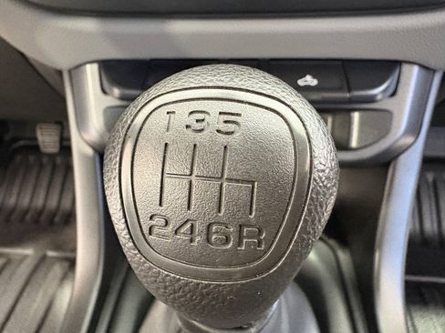 Used 2017 Chevrolet Colorado 2WD Extended Cab image 24