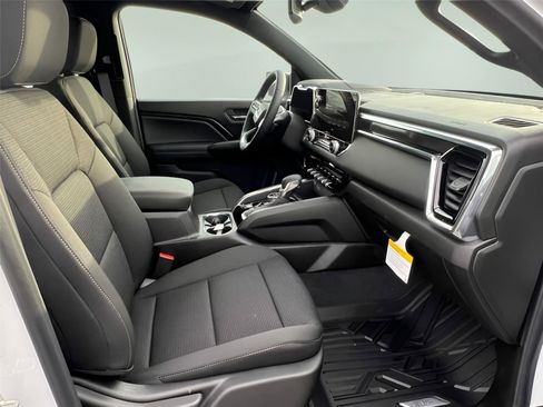 New 2026 GMC Canyon Elevation w/ Convenience Package image 14