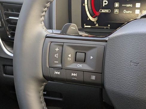 New 2026 Nissan Rogue Platinum w/ Tech Package AWD/4WD image 23