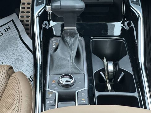 Used 2026 Kia Sorento SX Prestige image 16