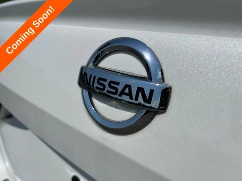Used 2021 Nissan Altima 2.5 SR FWD image 10