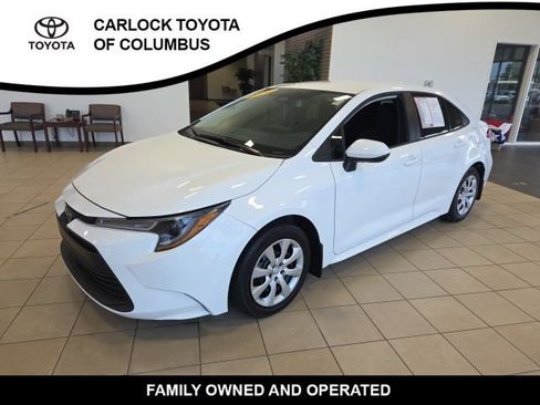 Used 2026 Toyota Corolla LE FWD image 4