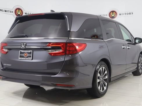 Used 2023 Honda Odyssey EX-L image 3