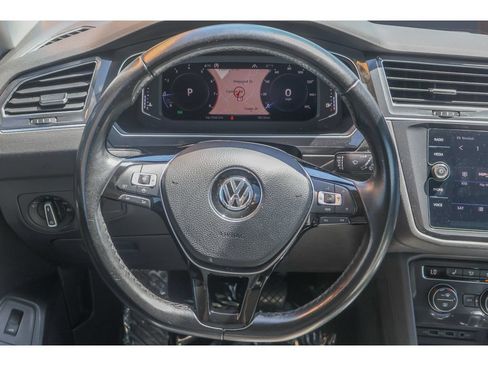 Used 2019 Volkswagen Tiguan SEL AWD/4WD image 22