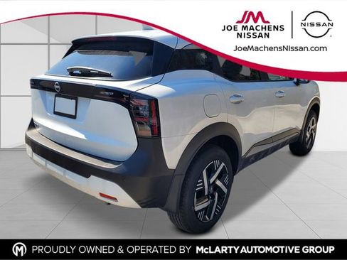 New 2026 Nissan Kicks SV image 5