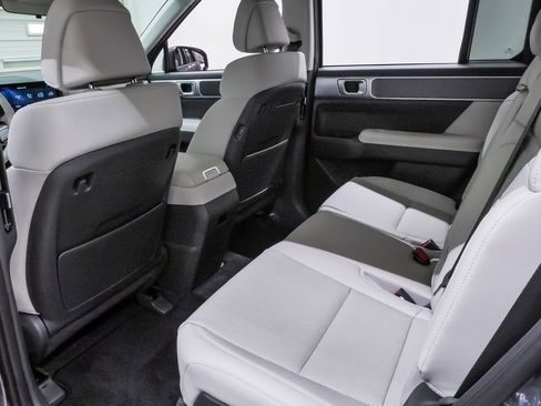 Certified 2026 Hyundai Santa Fe SEL FWD image 10