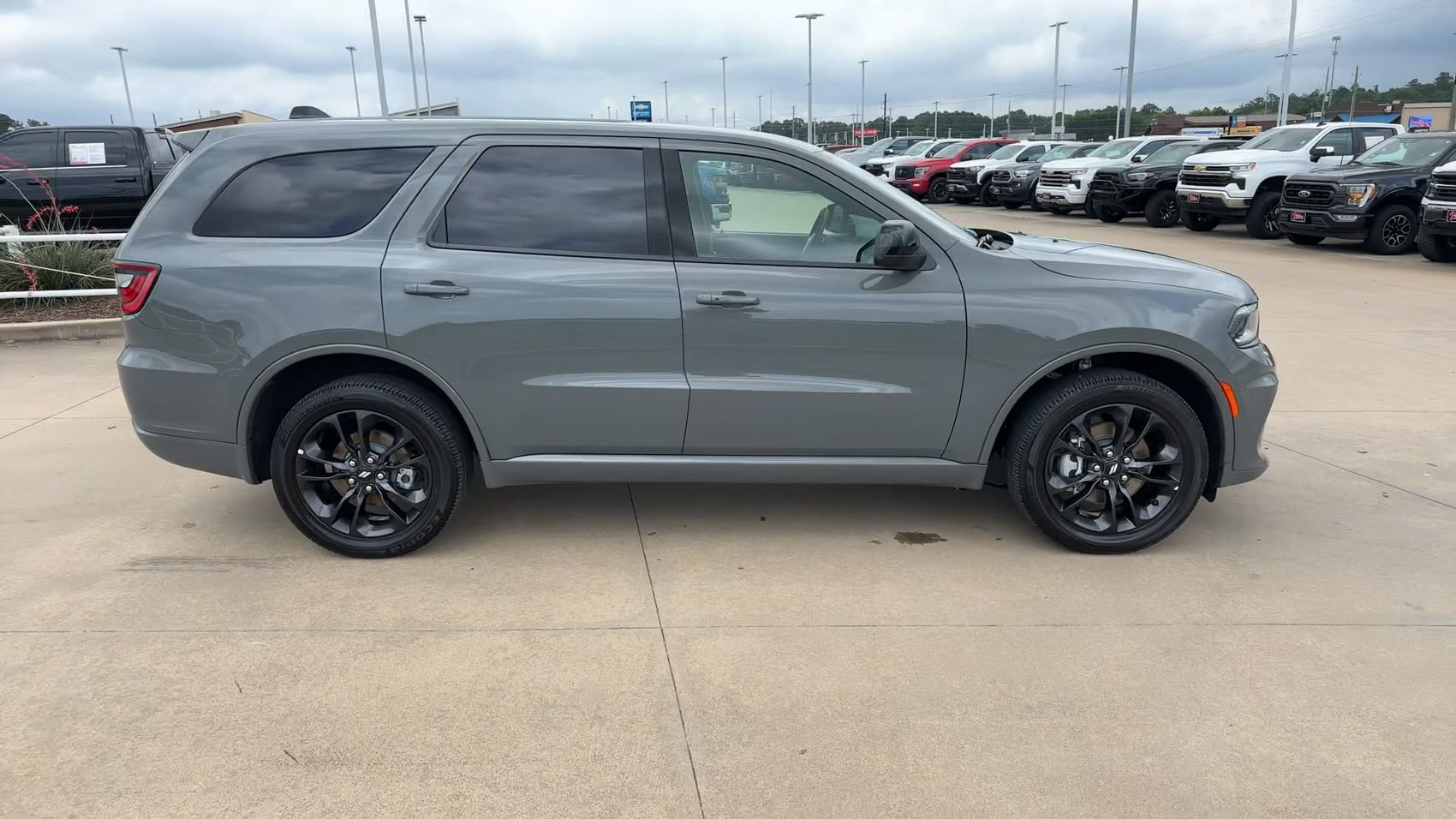 Used 2026 Dodge Durango GT AWD/4WD image 2