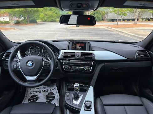 Used 2016 BMW 328i Sedan RWD image 28