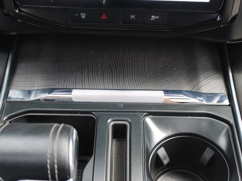 Used 2023 Ford F150 Lightning Platinum AWD/4WD image 42