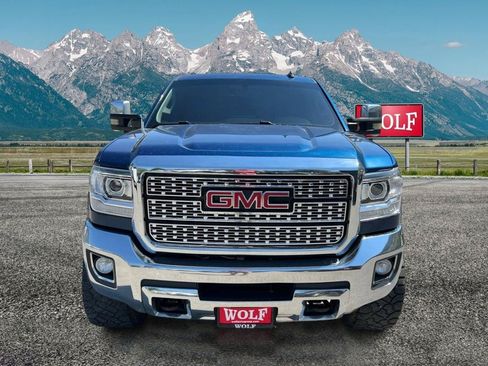 Used 2015 GMC Sierra 2500 SLT AWD/4WD image 2