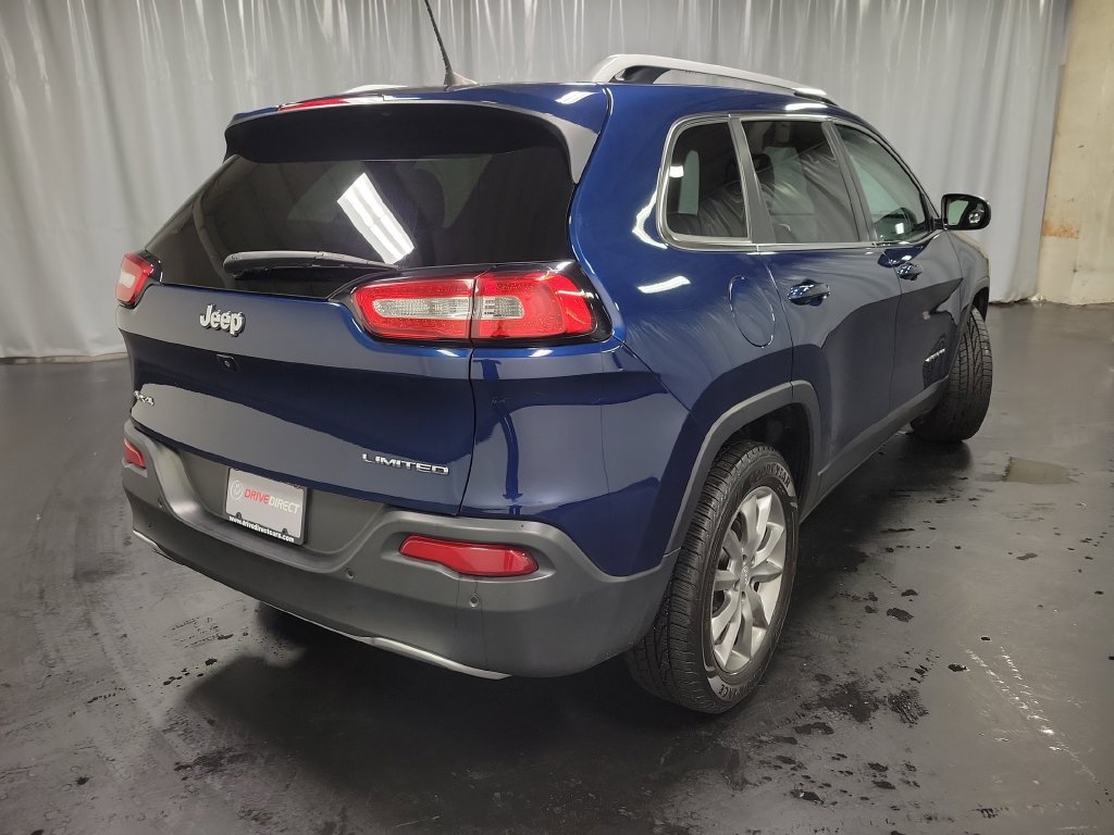 Used 2018 Jeep Cherokee Limited AWD/4WD image 9