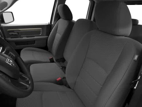 Used 2016 RAM 1500 Express image 12